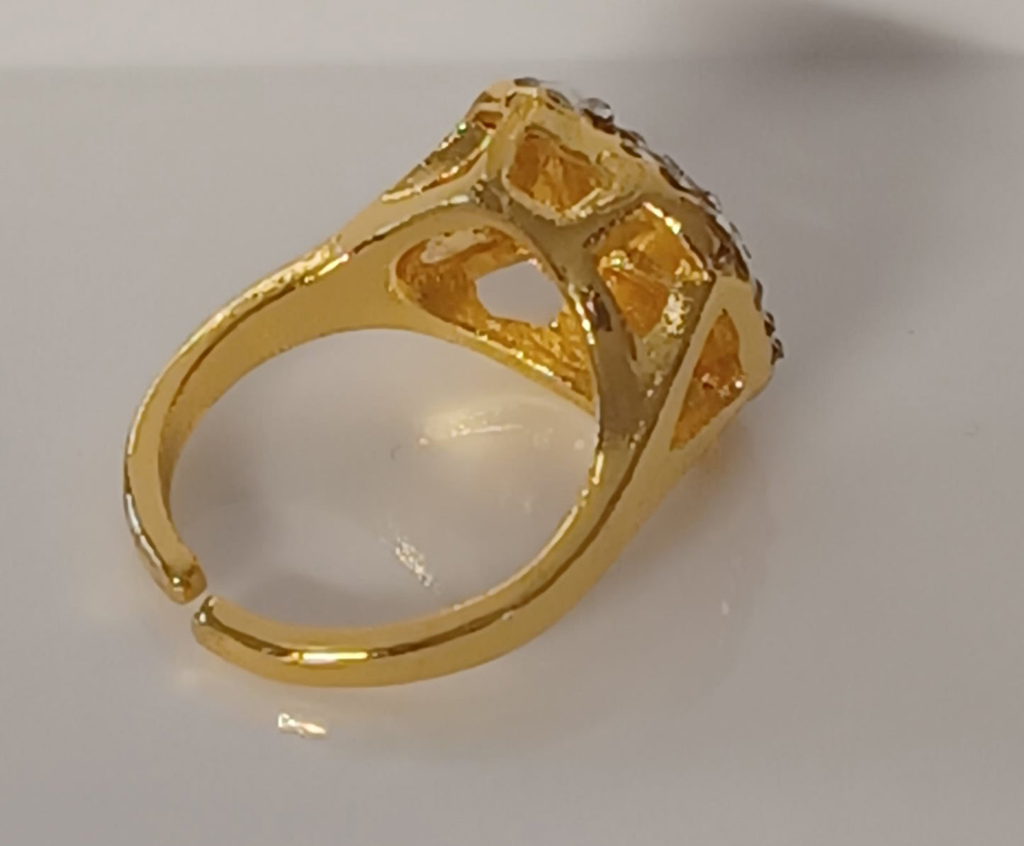 Anillo De Circon