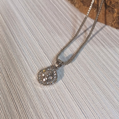 Cadena-Collar Informal